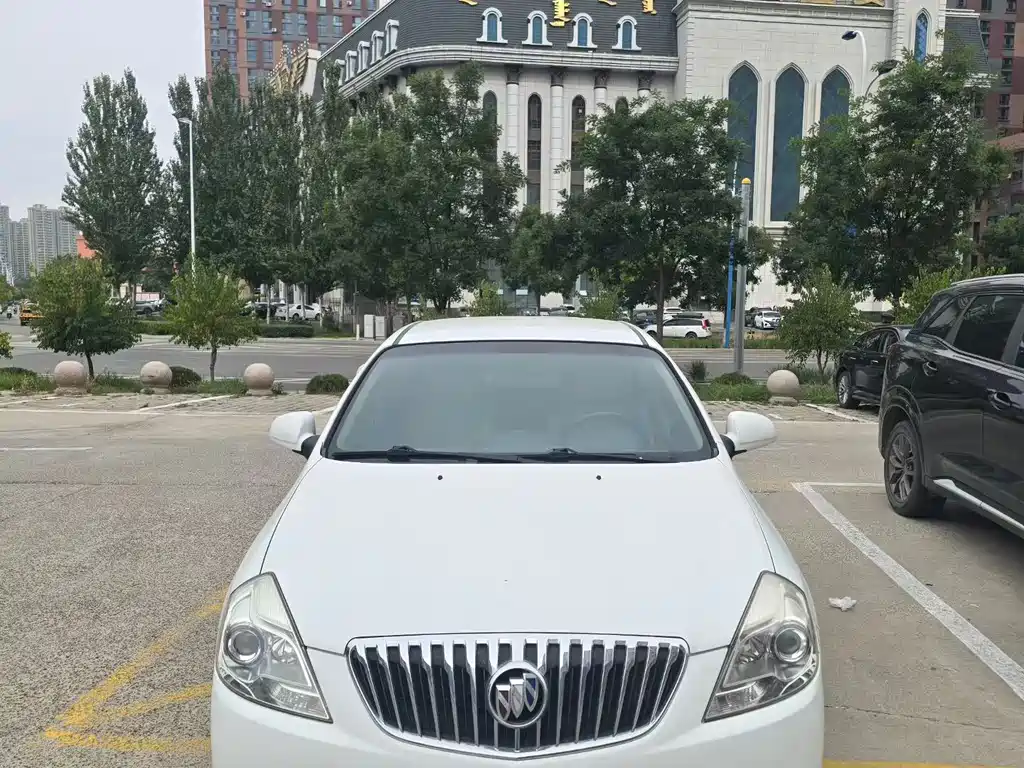 Buick Excelle 2013 1.5L AT