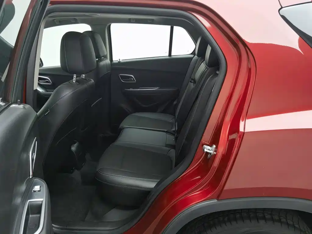 Chevrolet Trax — миниатюра 15