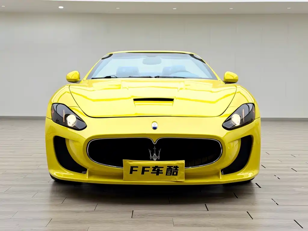 Maserati GranCabrio 2012 4.7L Sport