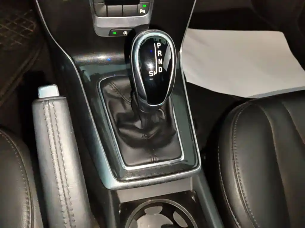 Volvo V40 — миниатюра 14