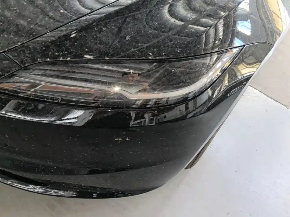 Tesla Model 3 — миниатюра 24