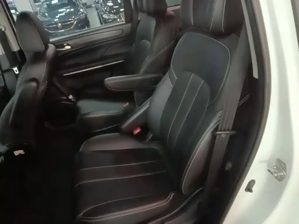 GAC Motor Trumpchi M6 — миниатюра 17