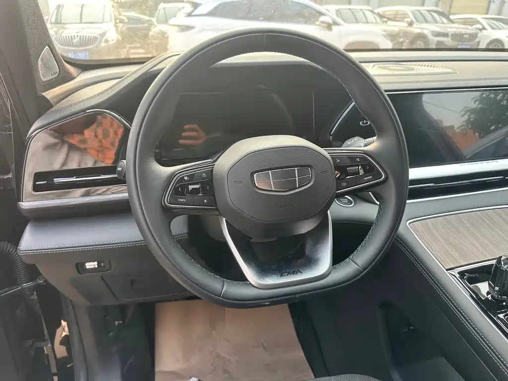 Geely Monjaro L 2025 2.0TD AT