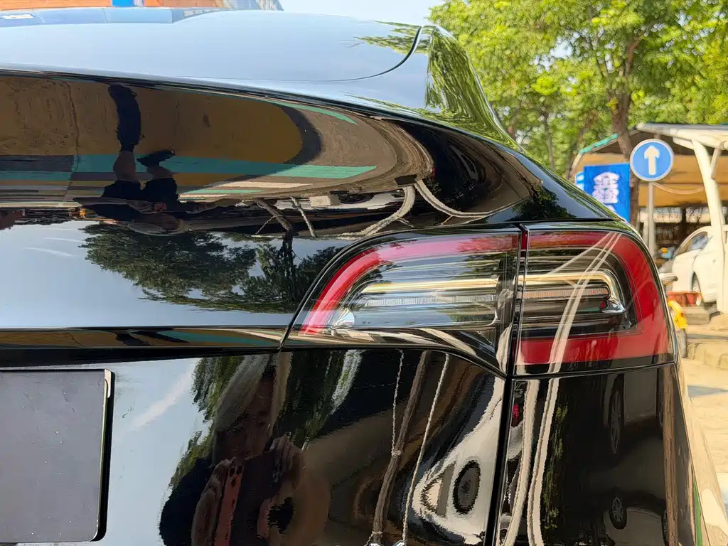 Tesla Model Y — фотографии объявления, Фото 14