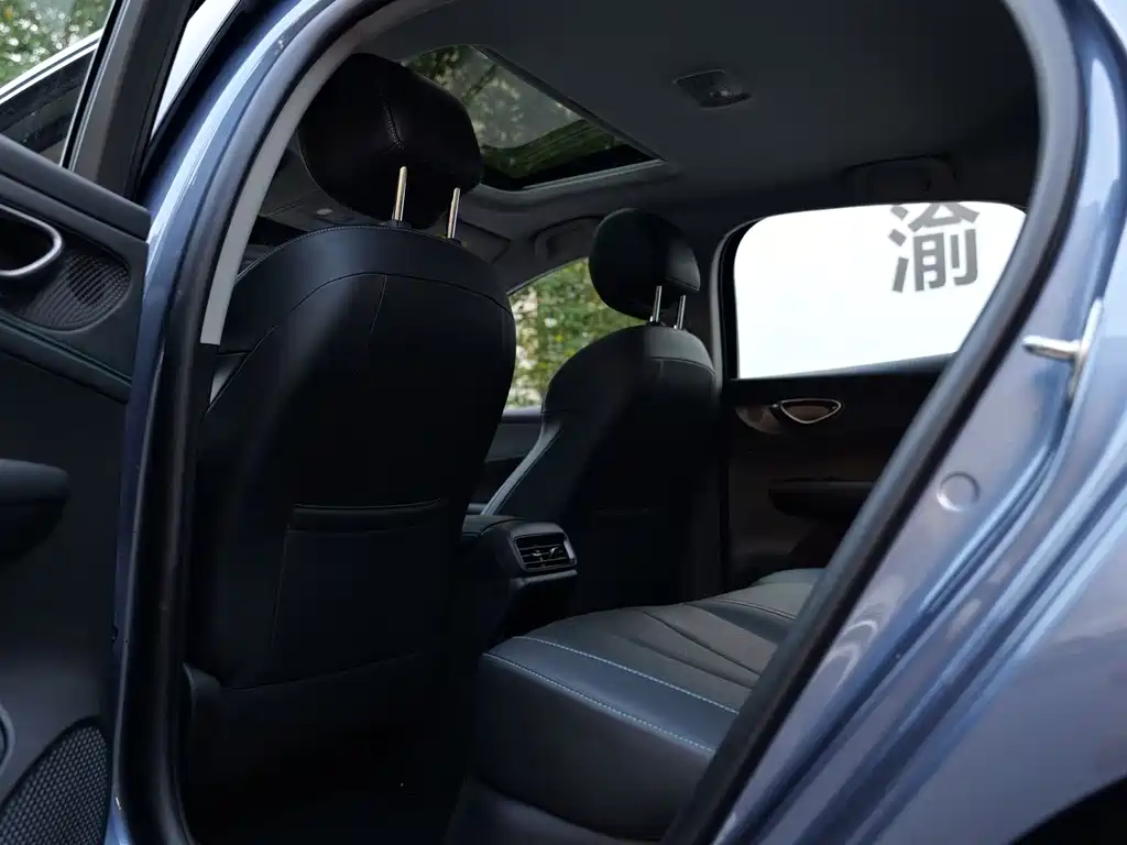 BYD Seal 05 DM-i — миниатюра 8