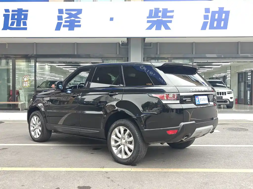Land Rover Sport — миниатюра 5
