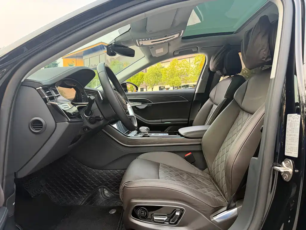 Audi A8 2024 A8L 50 TFSI quattro