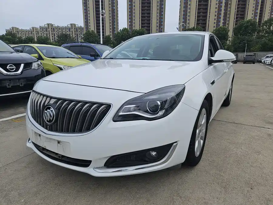 Buick Regal фото 1