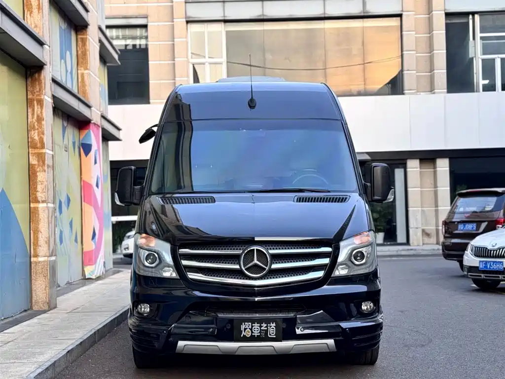 Mercedes-Benz Sprinter 2017 3.5L AT