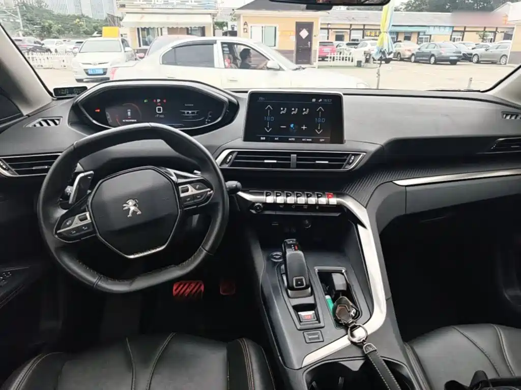 Peugeot 4008 — миниатюра 10