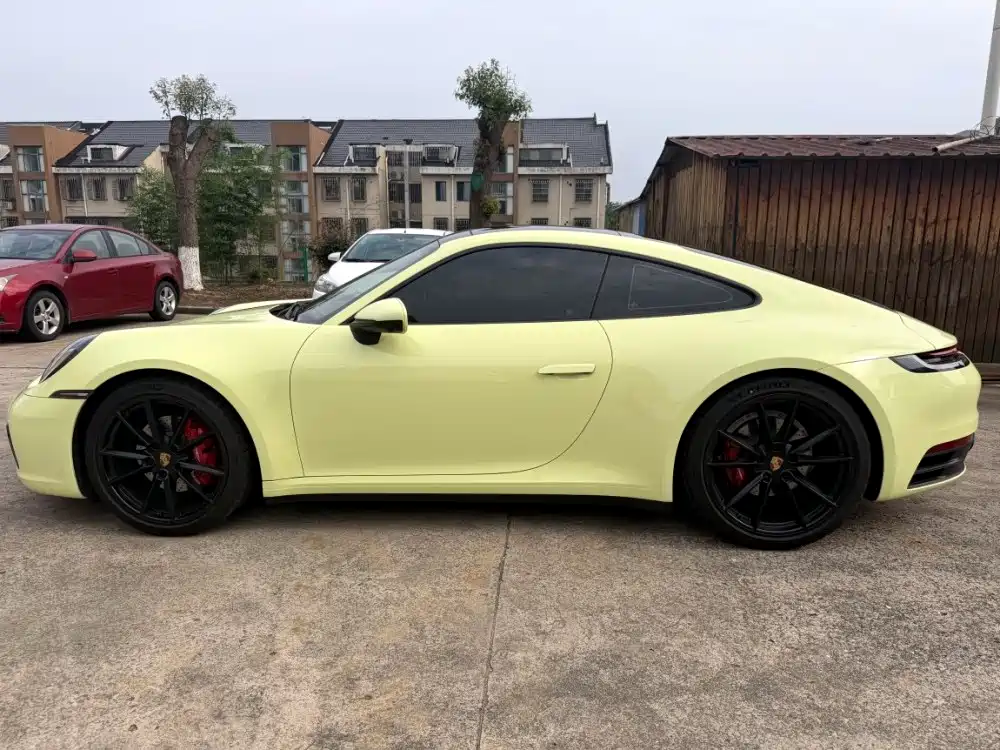 Porsche 911 2023 Carrera 3.0T