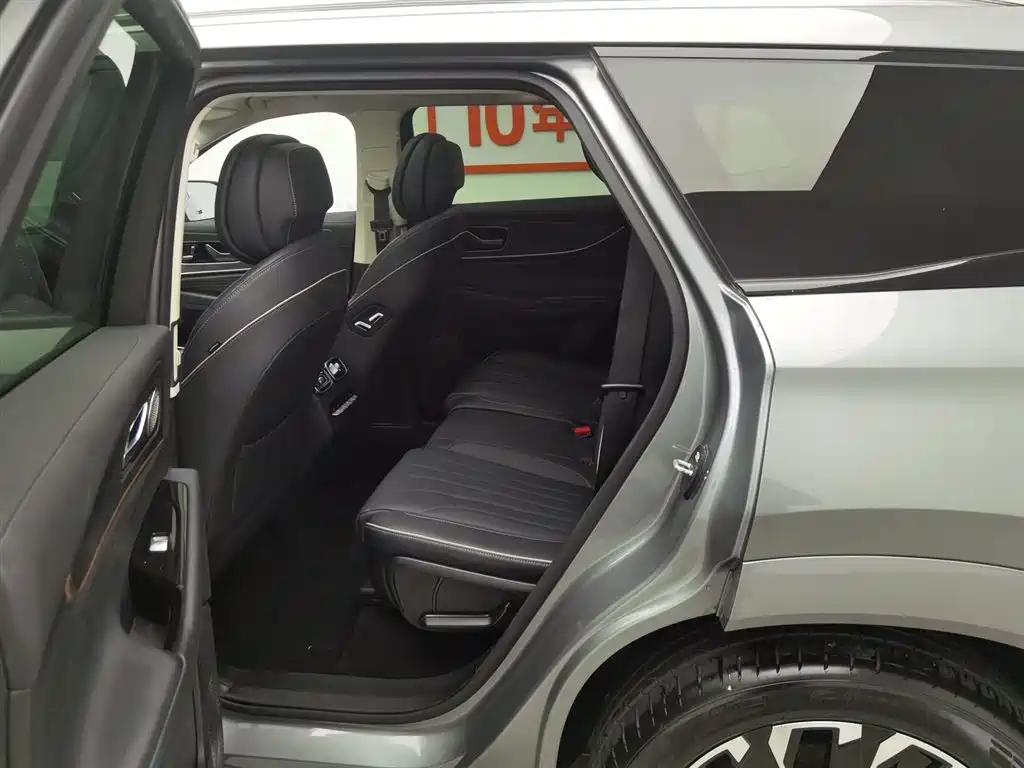 CHERY TIGGO 9