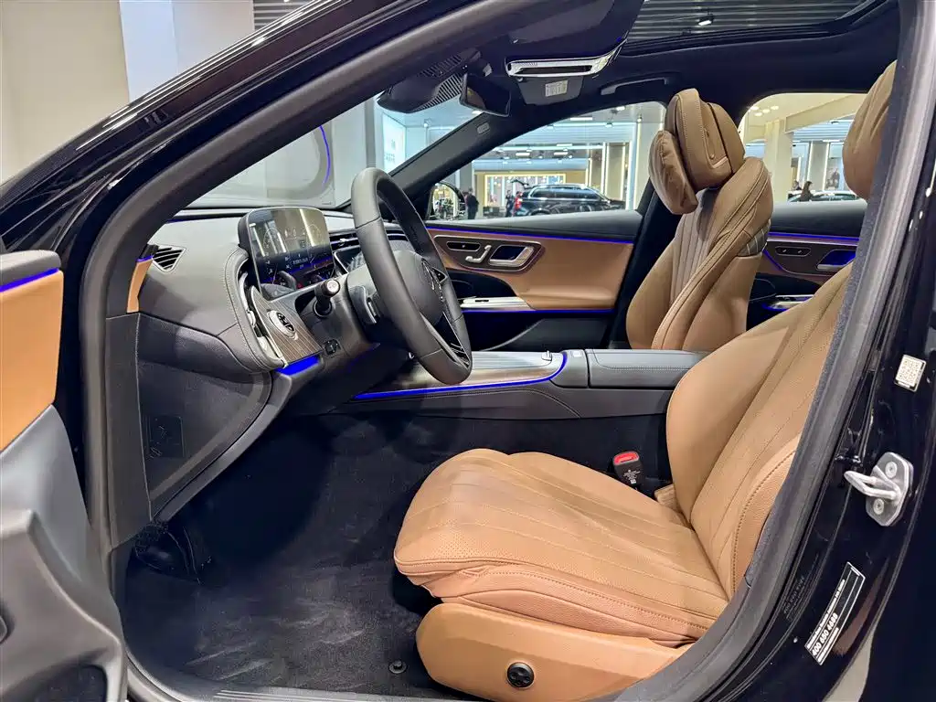 MERCEDES-BENZ E CLASS