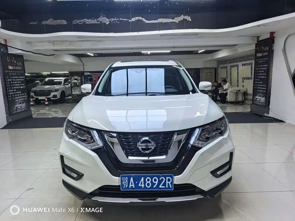 Nissan X-Trail — миниатюра 2