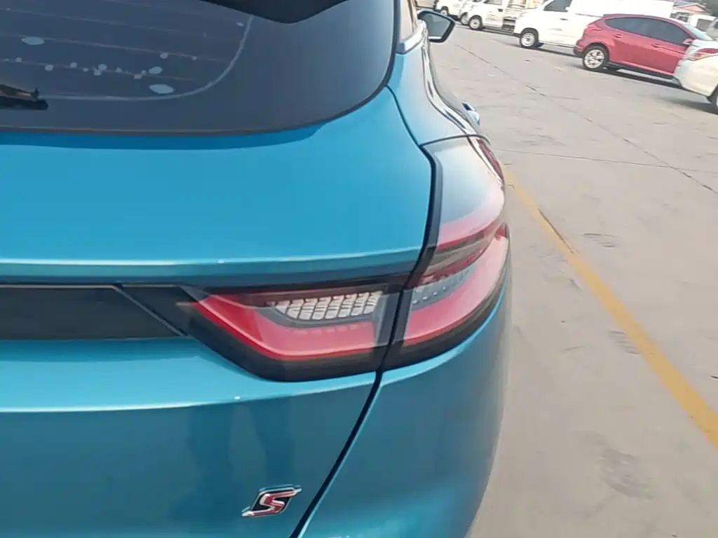 Geely Emgrand S — миниатюра 8