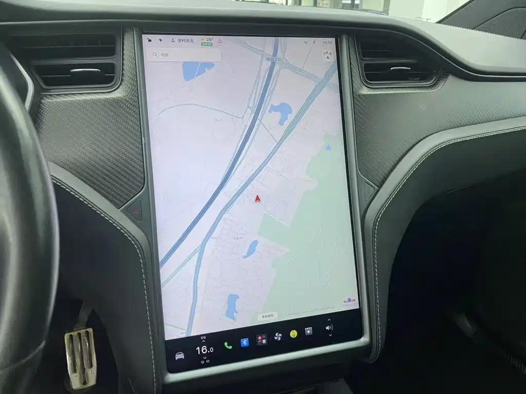 Tesla Model X — миниатюра 31