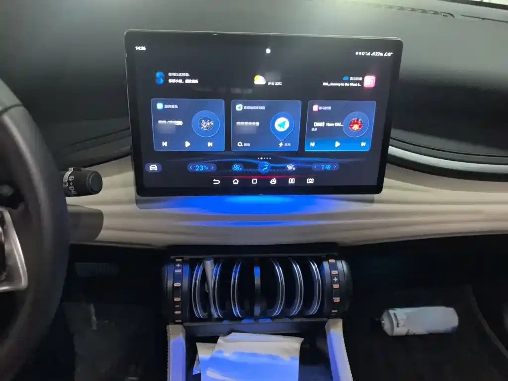 BYD Yuan Plus — миниатюра 6