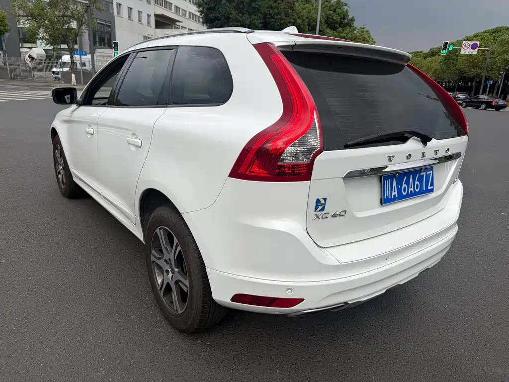Volvo XC60 (Import) — миниатюра 4