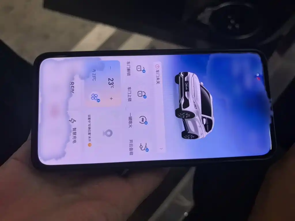 BYD Yuan Plus — миниатюра 12