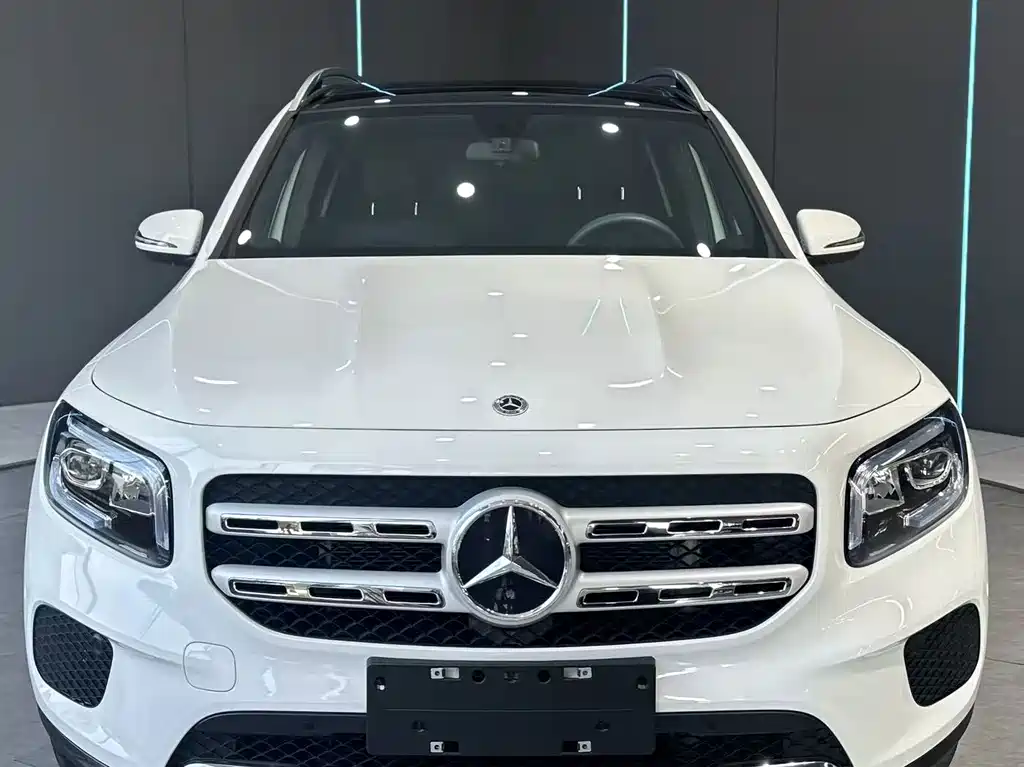 Mercedes-Benz GLB — миниатюра 2