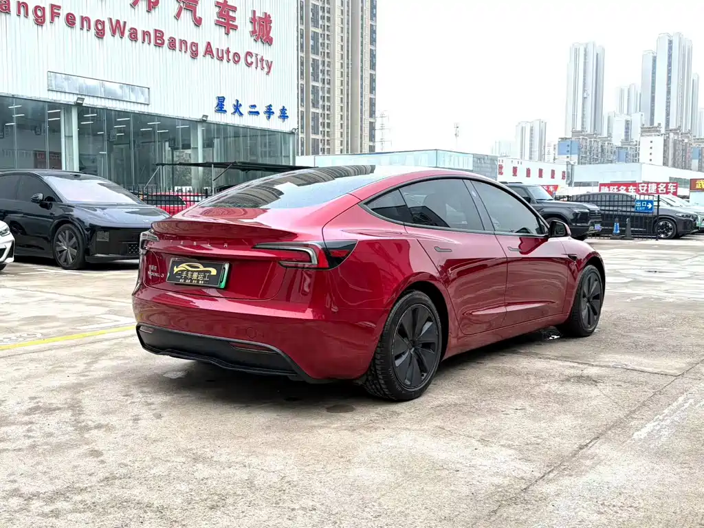 Tesla Model 3 — фотографии объявления, Фото 8