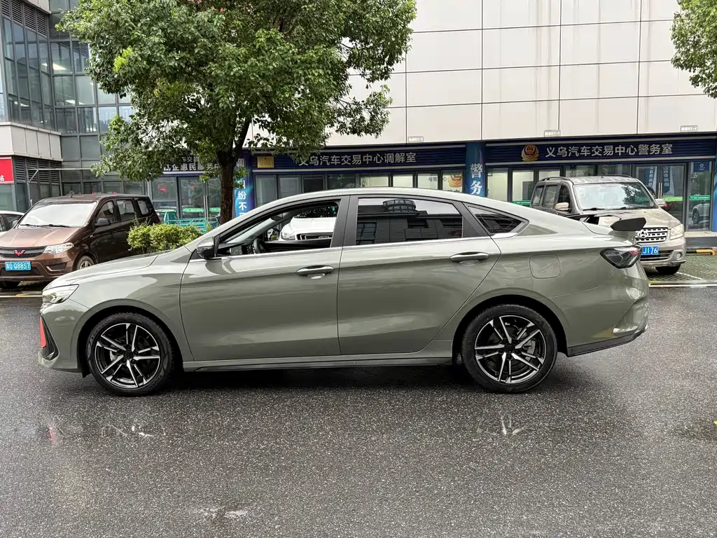 Geely Binrui — миниатюра 14