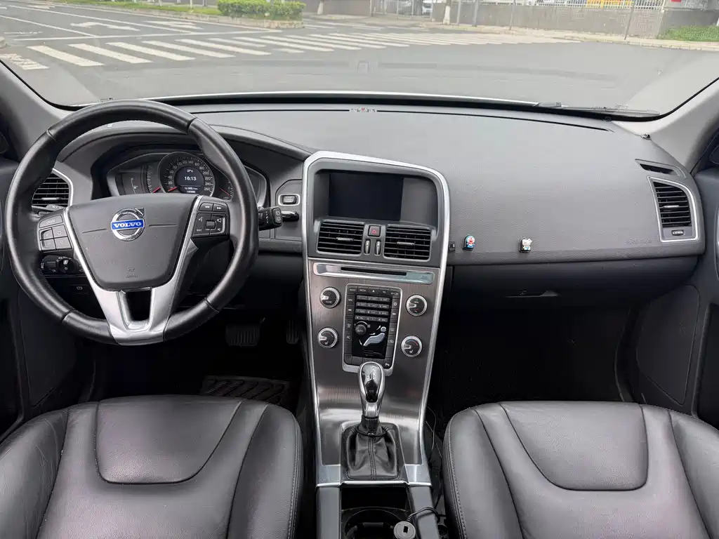Volvo XC60 (Import) — миниатюра 13