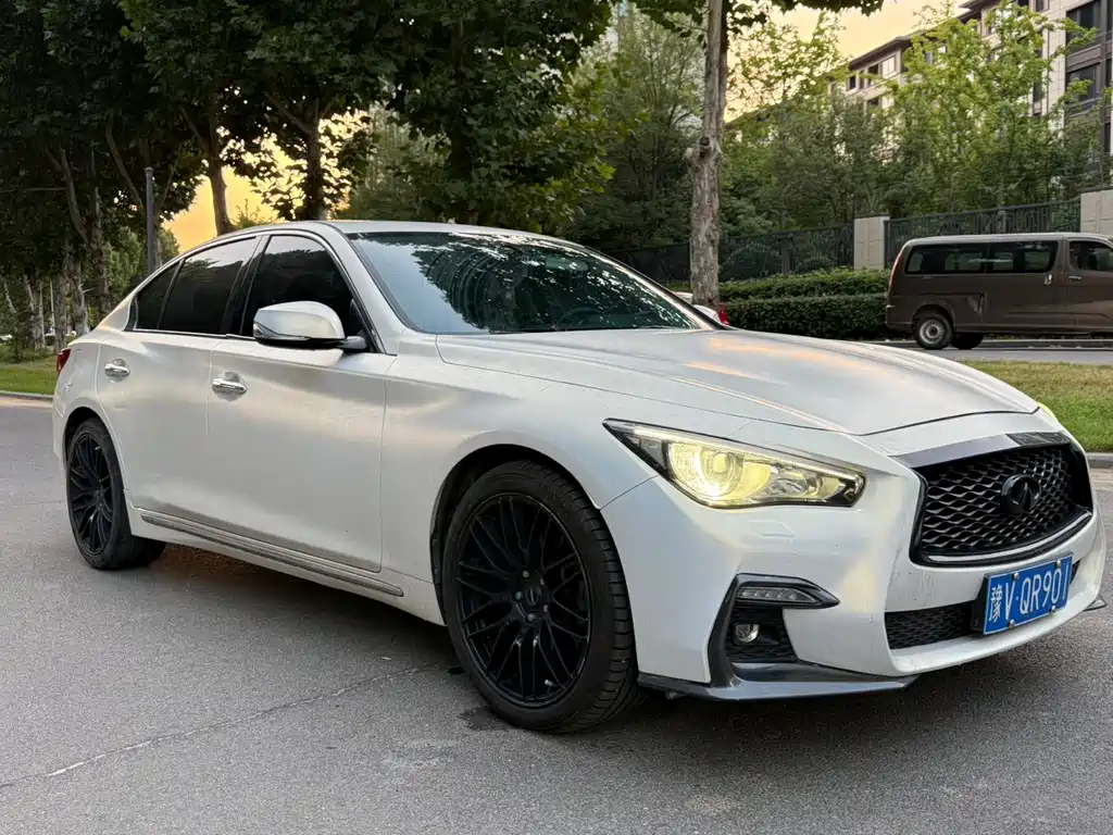 Infiniti Q50L — миниатюра 3