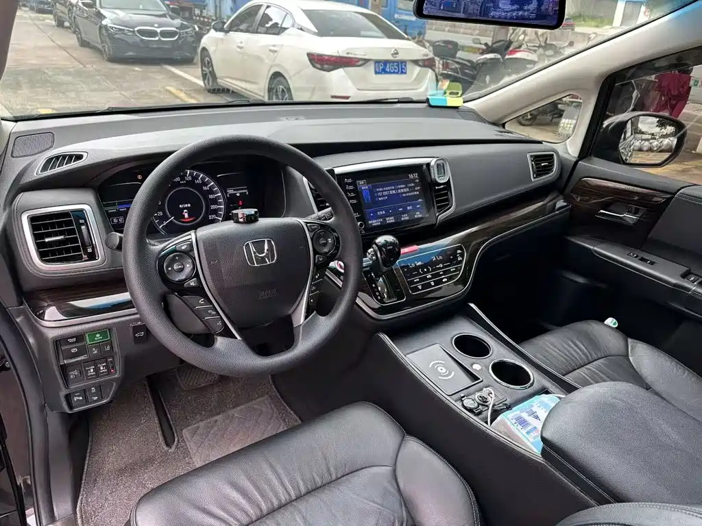 Honda Odyssey — миниатюра 4