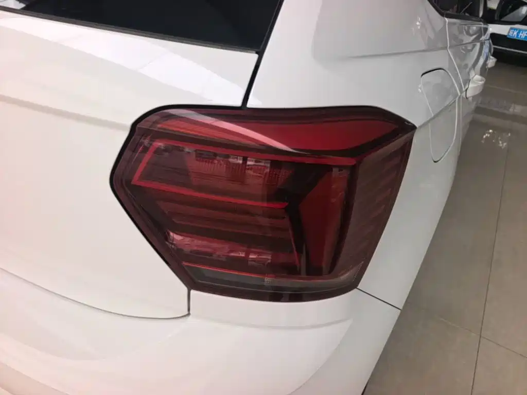 Volkswagen Polo — миниатюра 8