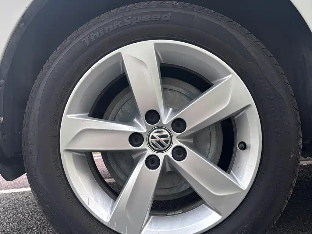 Volkswagen Santana — миниатюра 17