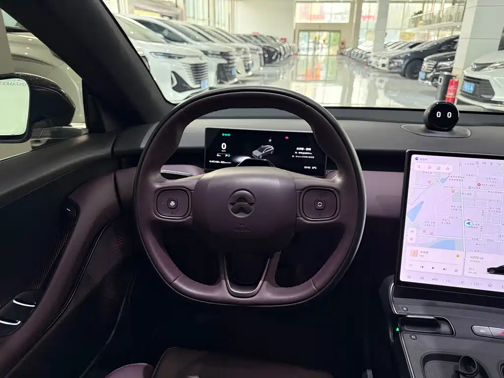 NIO ET5T — миниатюра 14