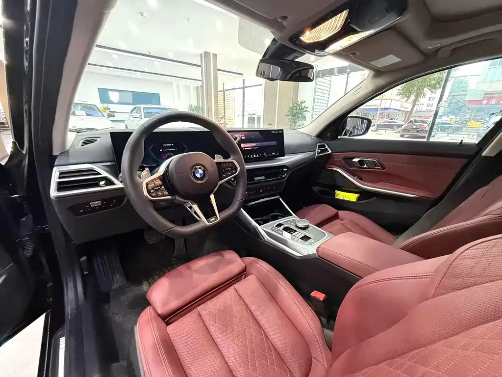 BMW 3 Series 3 2025 330Li M Sport
