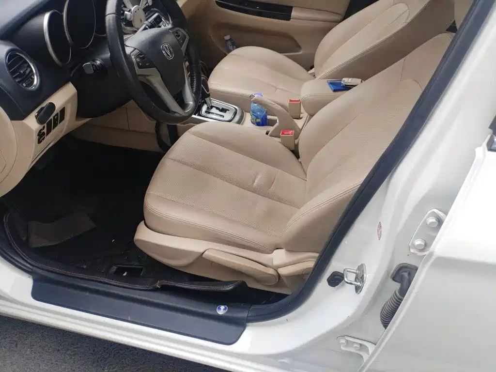 Changan Eado — миниатюра 16