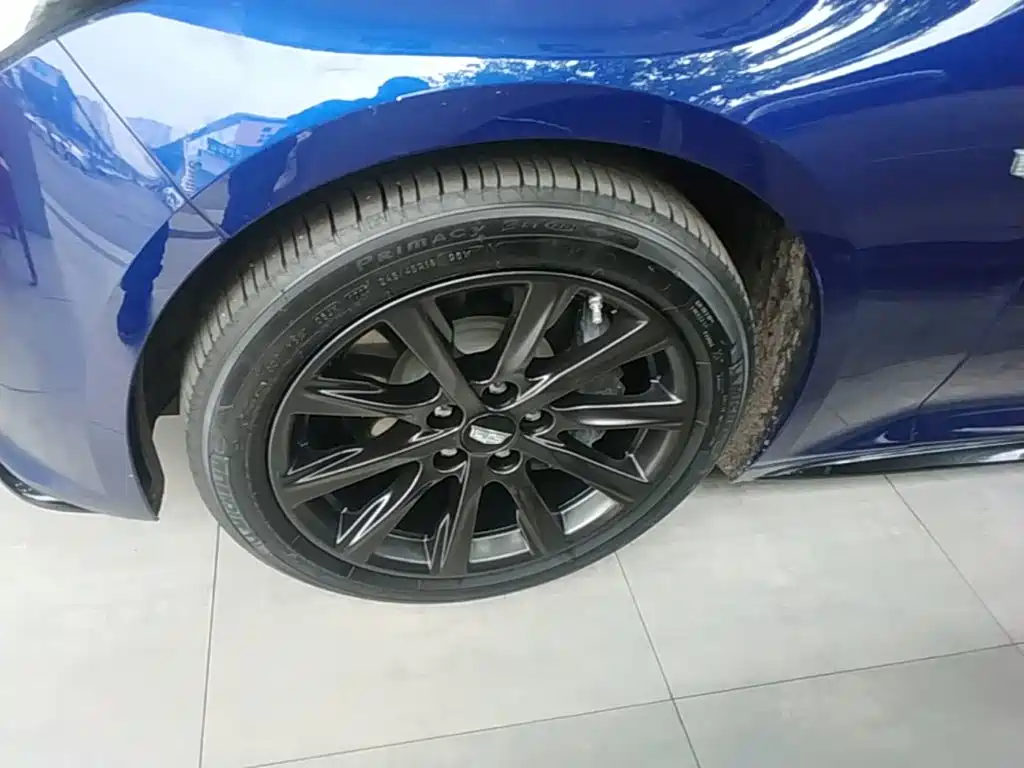 Cadillac CT5 — миниатюра 23