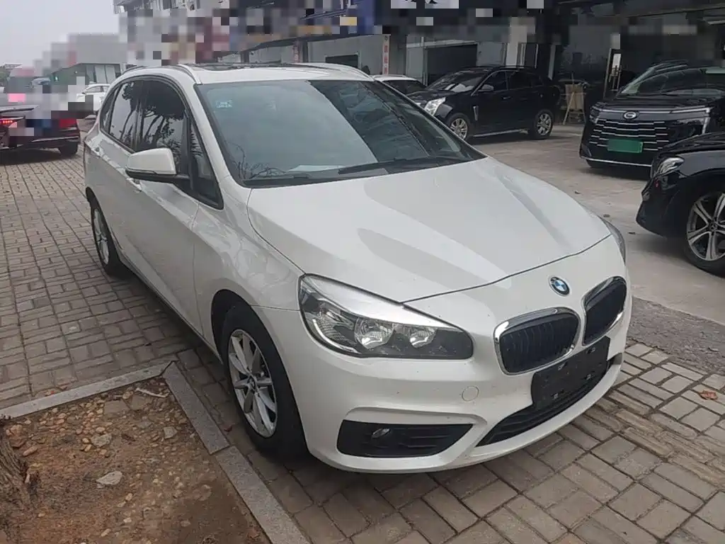 BMW 2 Series Active Tourer — миниатюра 22
