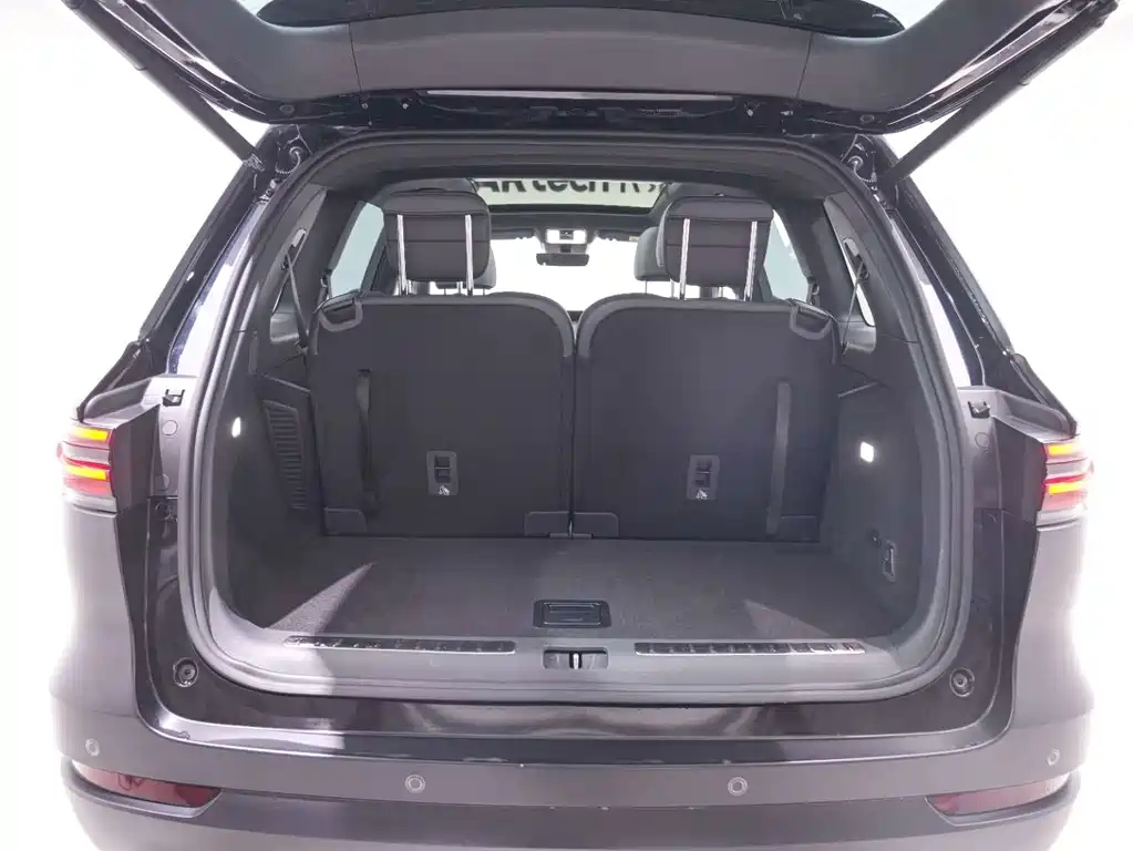 Li Auto Li ONE — миниатюра 14