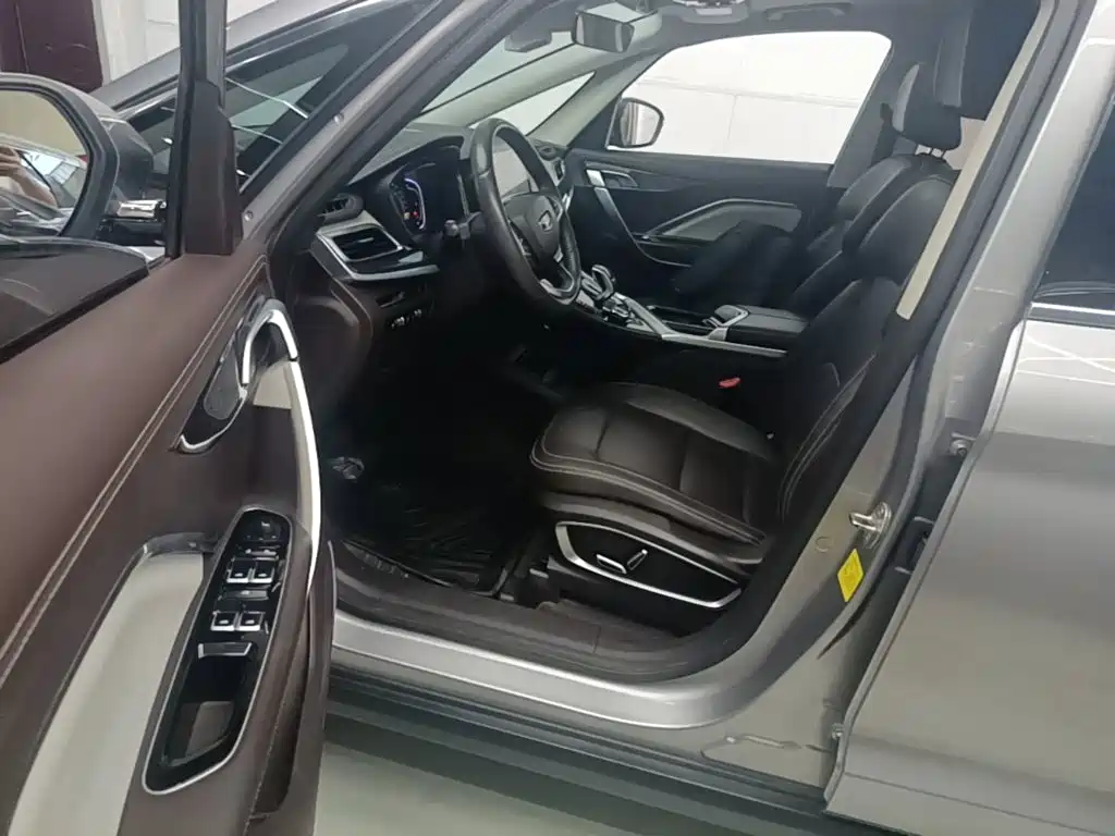 Geely Jia Ji — миниатюра 16