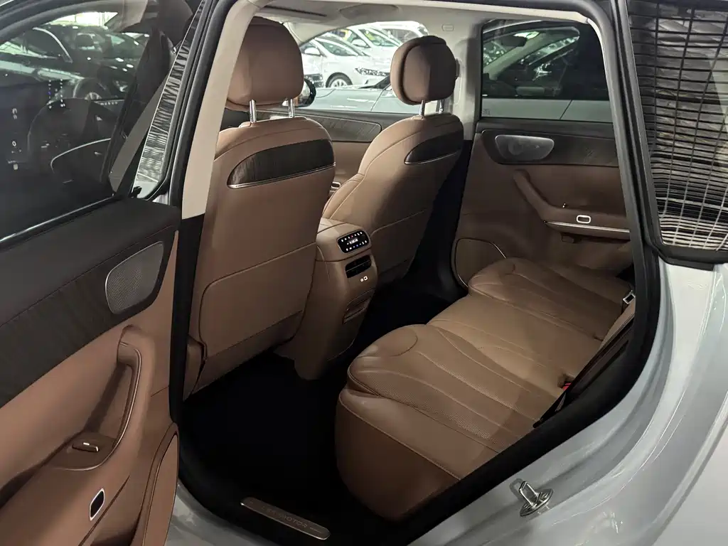 Leapmotor C11 2026 640