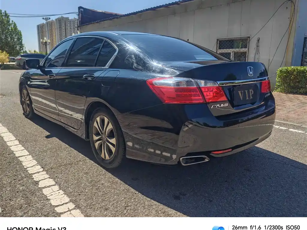 Honda Accord — миниатюра 18