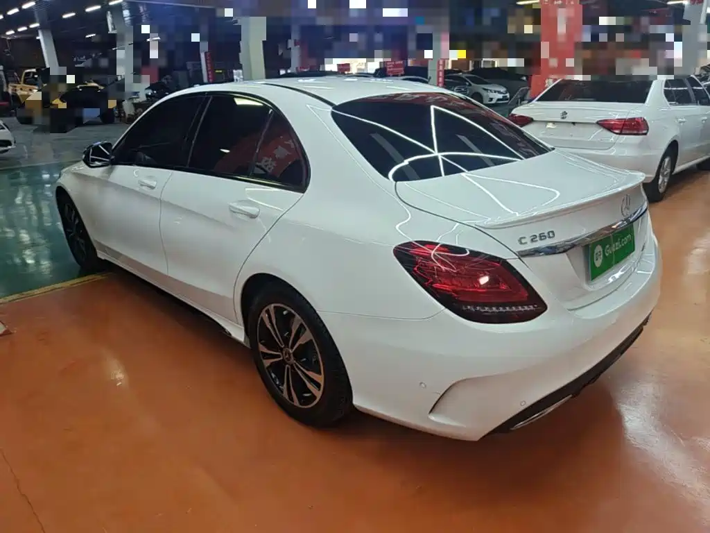 Mercedes-Benz C-Class — миниатюра 5