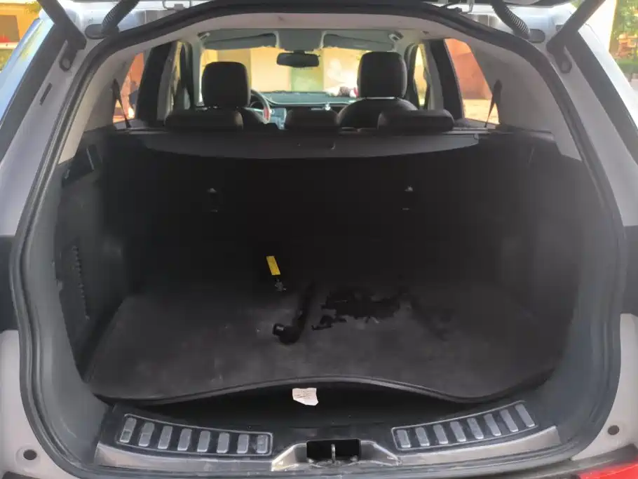 Land Rover Discovery Sport — миниатюра 4