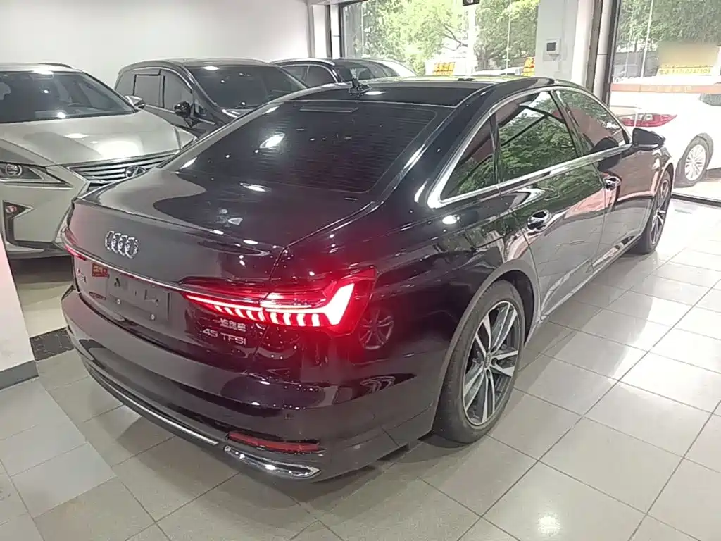 Audi A6L — миниатюра 7