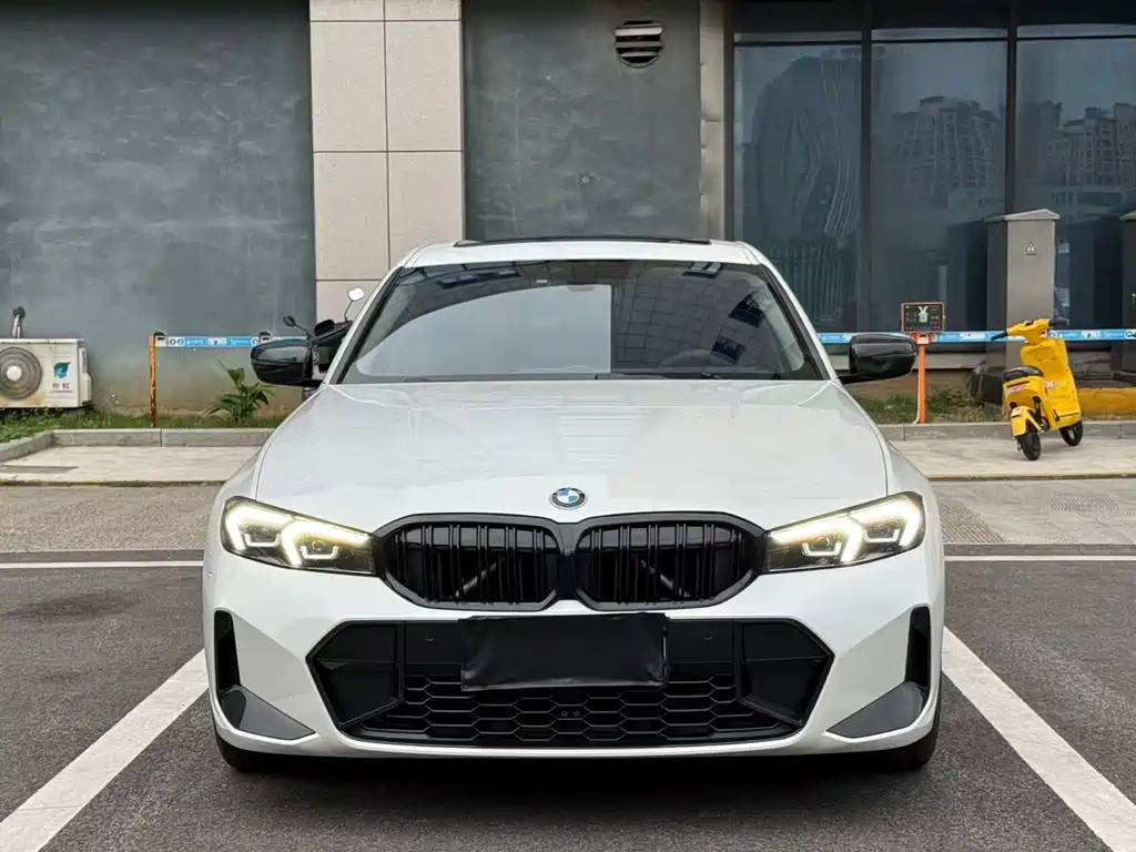 BMW 3 Series — миниатюра 2
