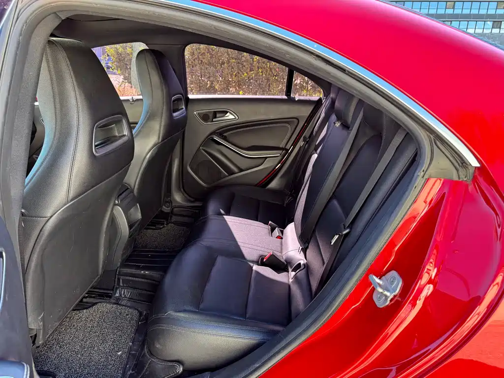 Mercedes-Benz CLA (Import) — миниатюра 8