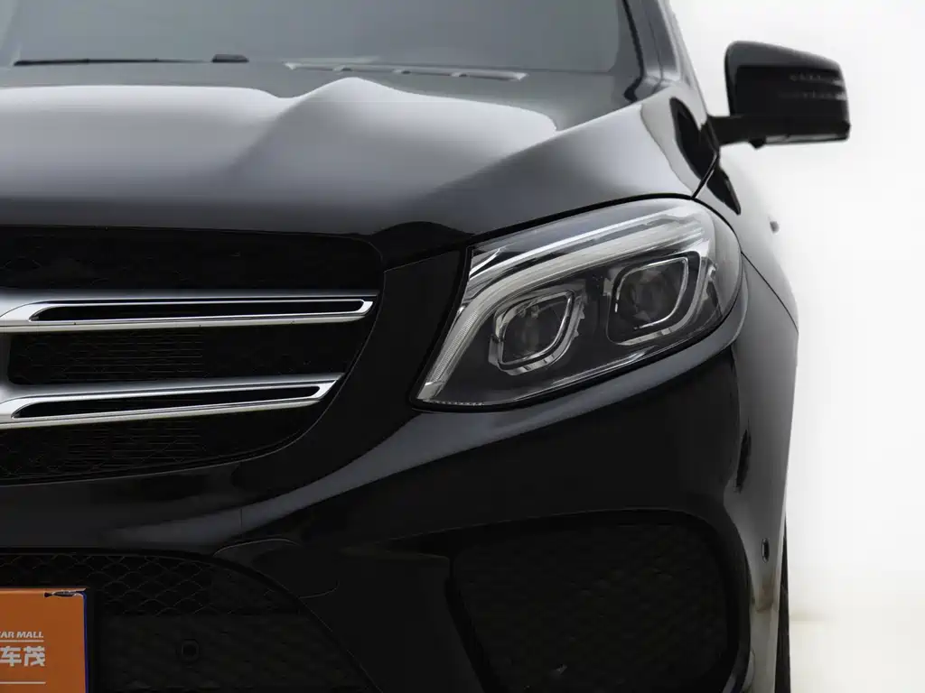Mercedes-Benz GLE (Import) — миниатюра 5