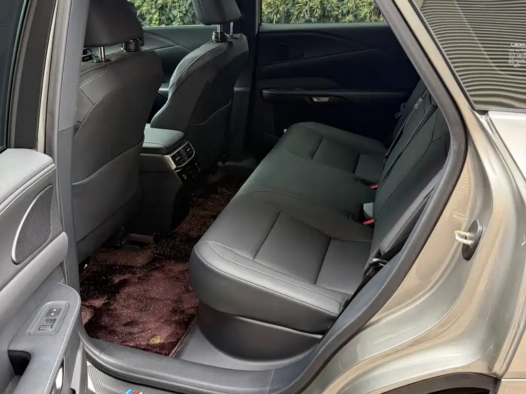 Lexus RX 2025 300