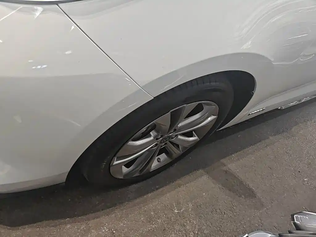 Toyota Sienna — миниатюра 23