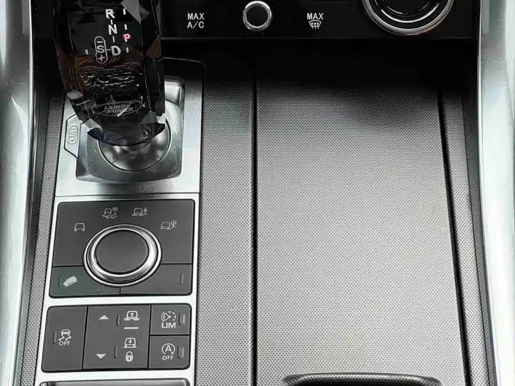 Land Rover Sport — миниатюра 12