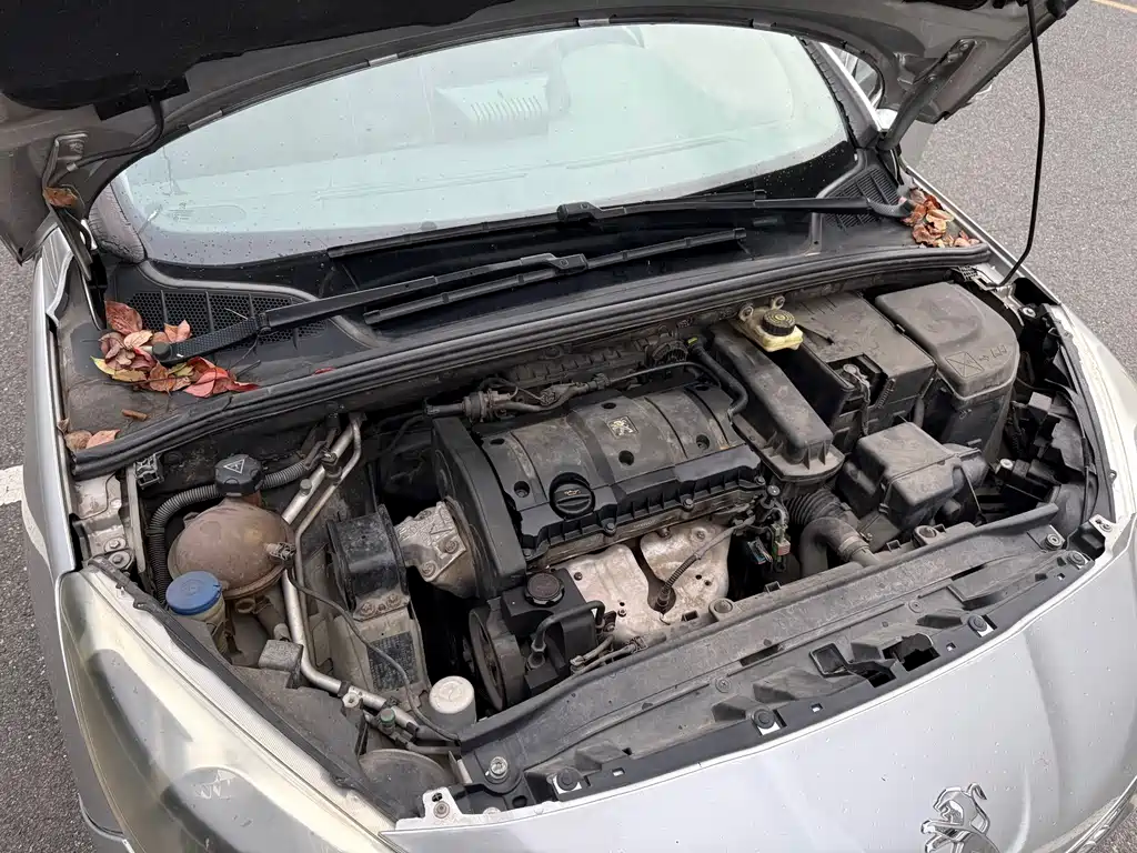 Peugeot 308 — миниатюра 15